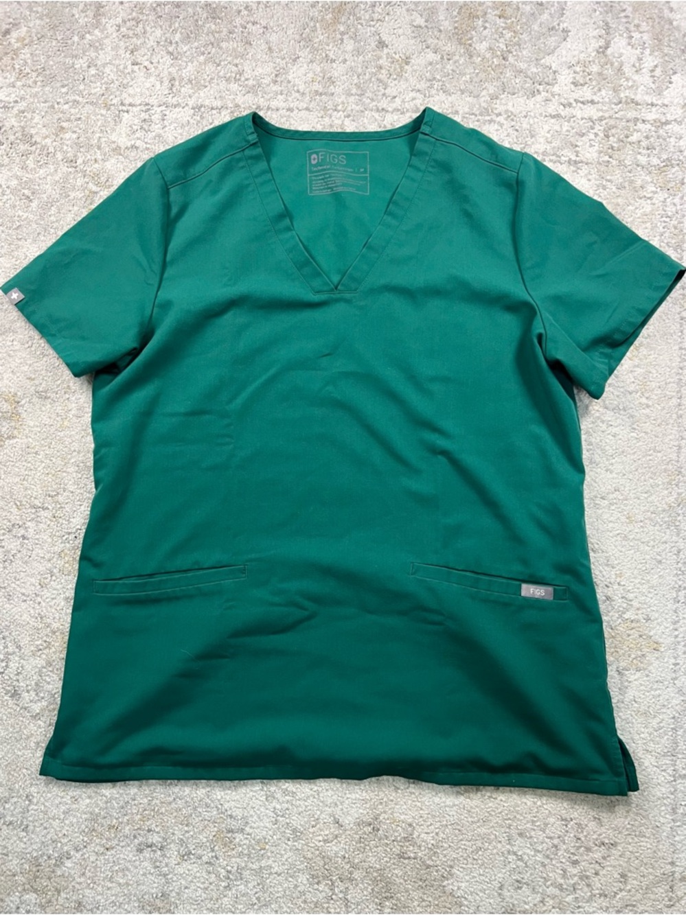 FIGS Casma & Yola Scrub Set Hunter Green Size M Women's EUC - Picture 3 of 11